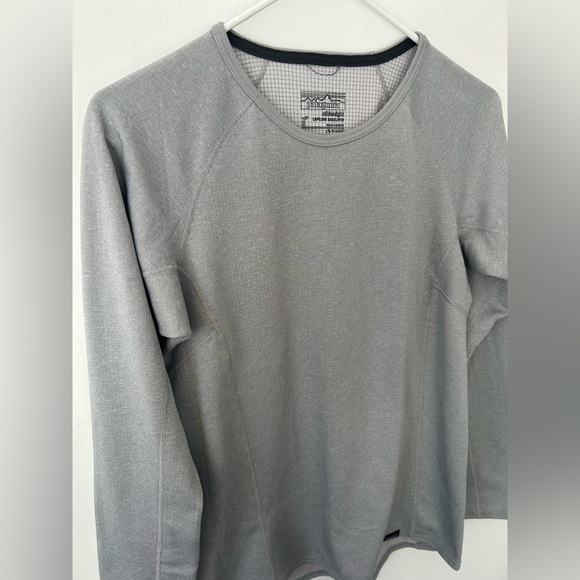 Patagonia Women's Capilene® Midweight Crew Gray Size Small - Picture 5 of 9